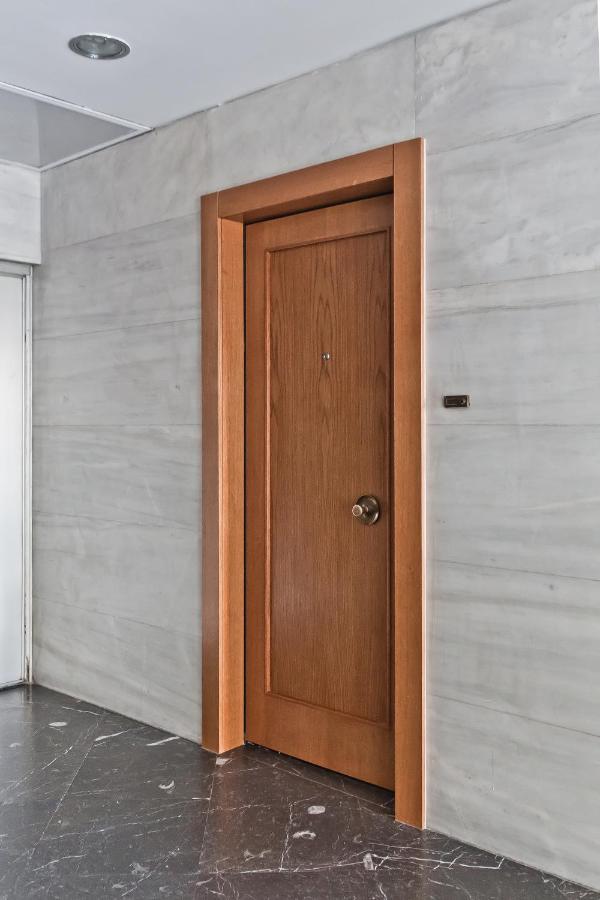 Bag- Boutique Apartment Grey - Hilton Area 아테네 외부 사진